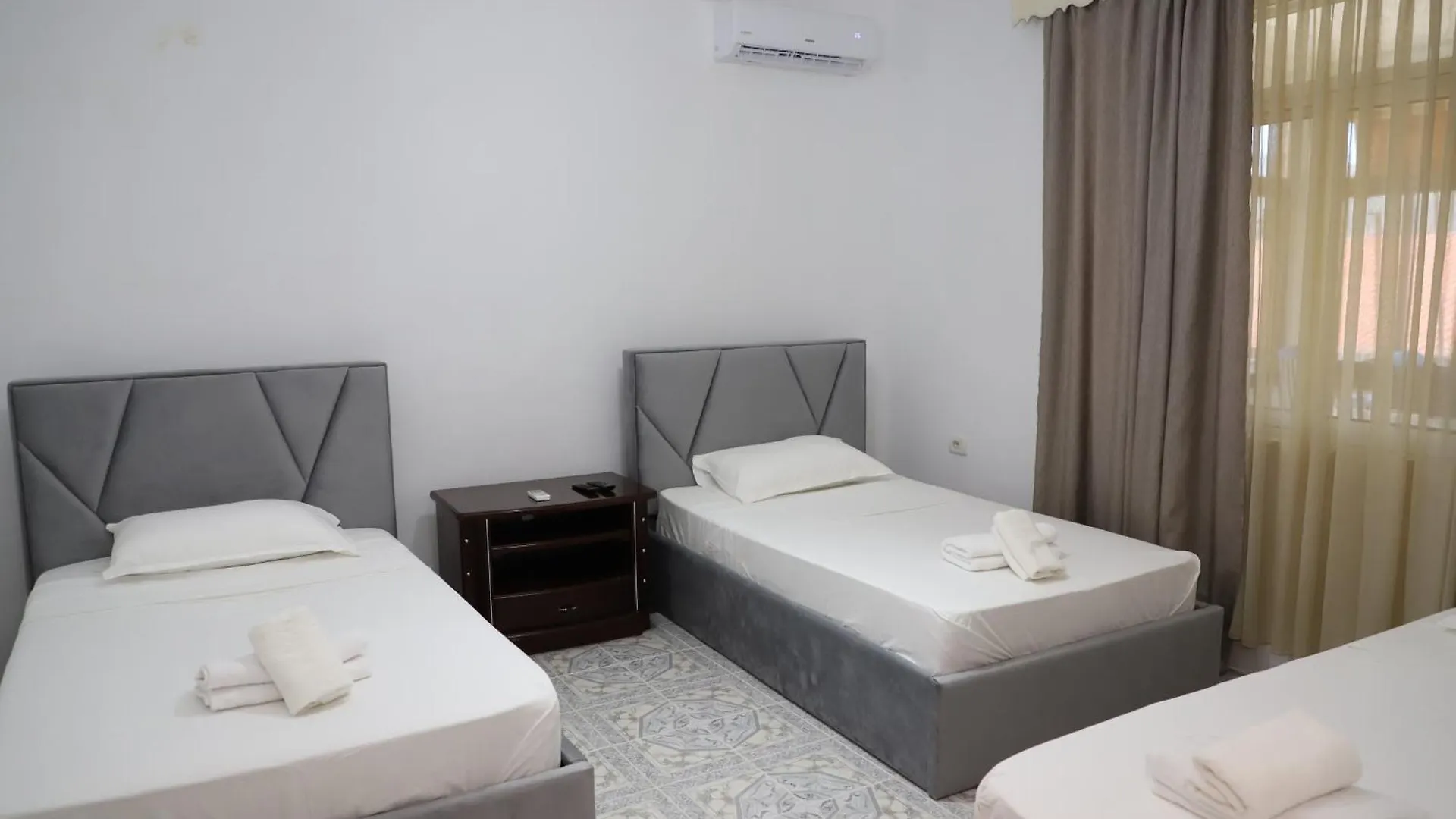 Guesthouse Ab Μπεράτ 0*,  Αλβανία